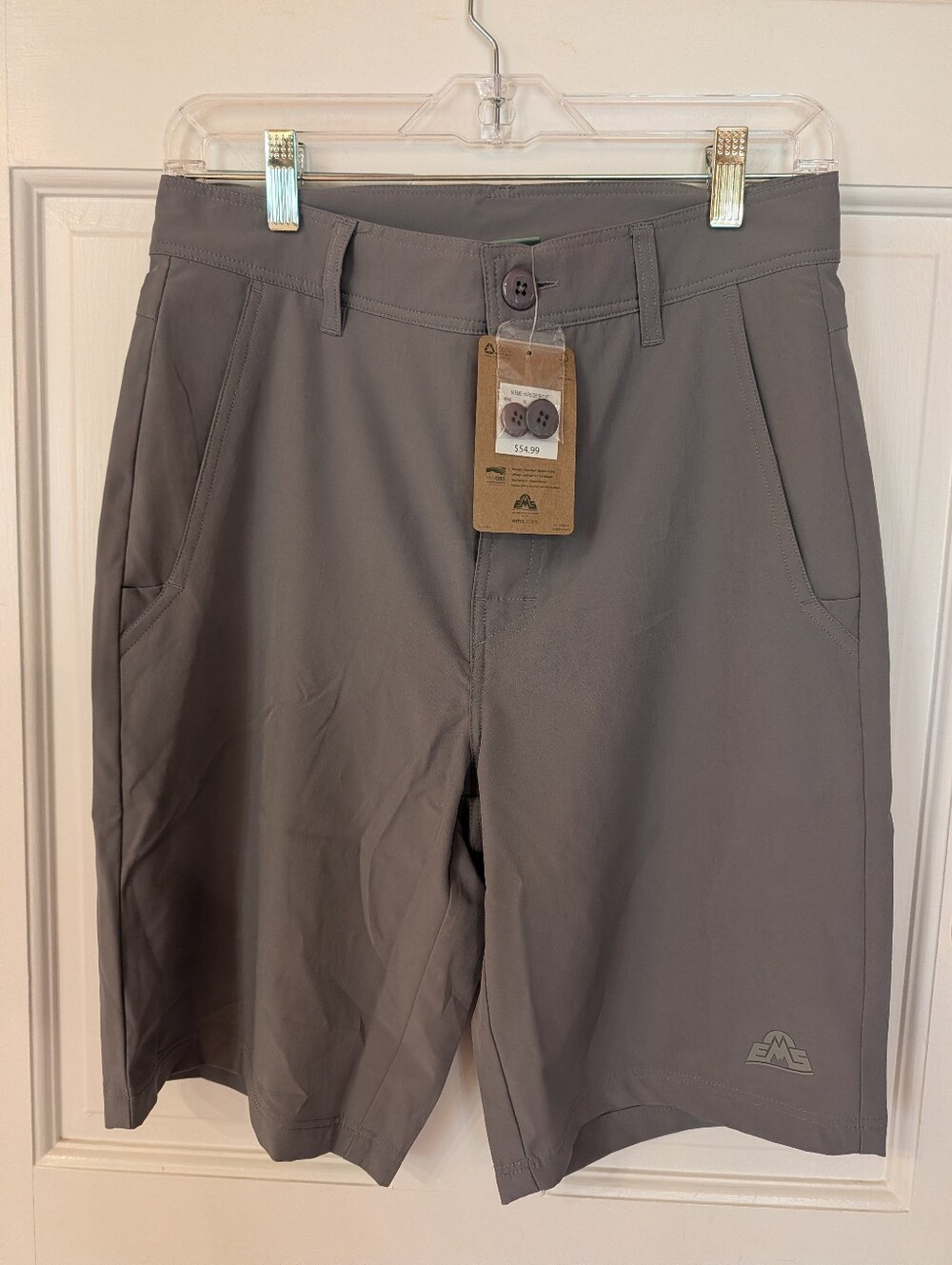 NWT Eastern Mountain Sports EMS Men's Gray Harbor Water Hybrid Short Sz 30